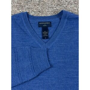 Banana Republic Blue Merino Wool V-Neck Sweater Men's M